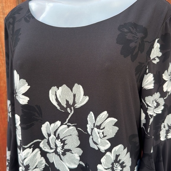 Lauren by Ralph Lauren Women's Floral-Print Flutter Sleeve Dress Size 10 - Picture 8 of 13